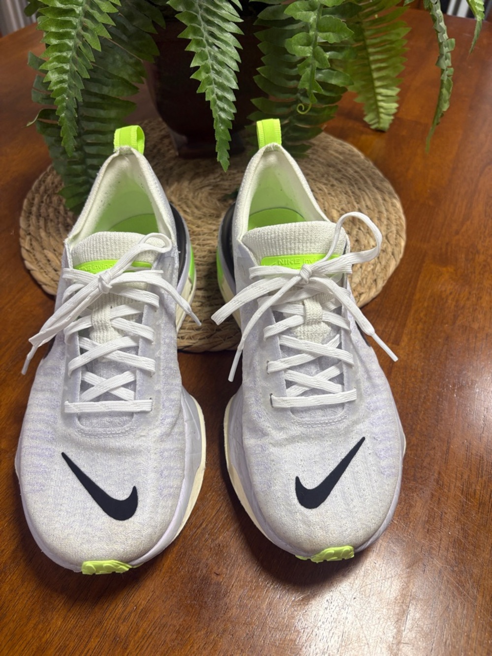Nike White Running Shoes with Black Swoosh and Neon Green Accents - Picture 2 of 7
